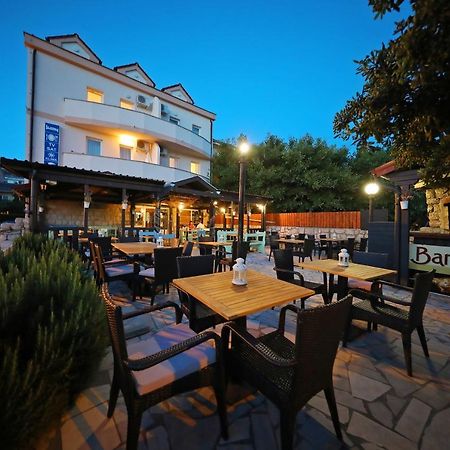 Apartmani "Jadran" Pag Town Dış mekan fotoğraf