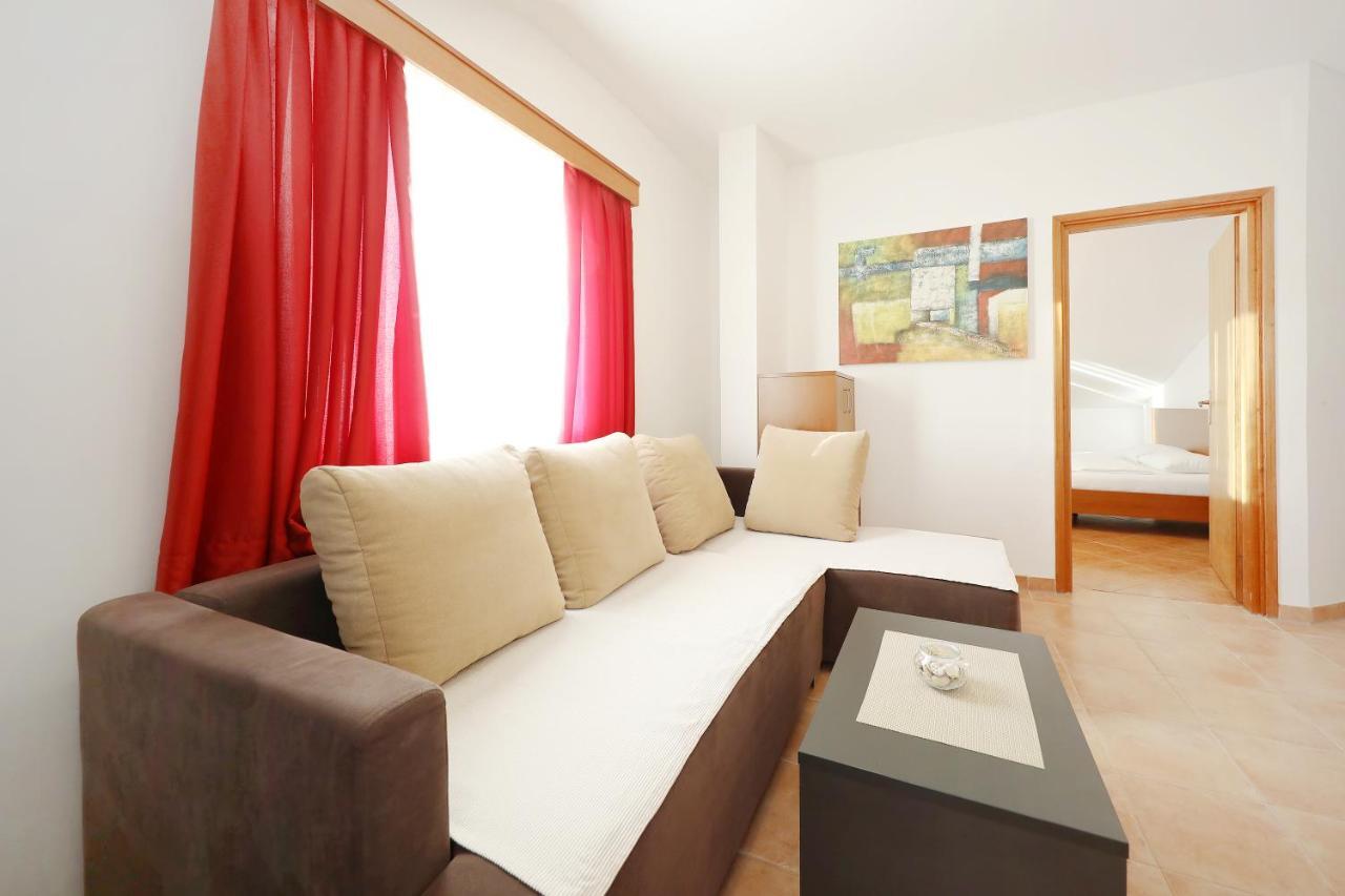 Apartmani "Jadran" Pag Town Dış mekan fotoğraf