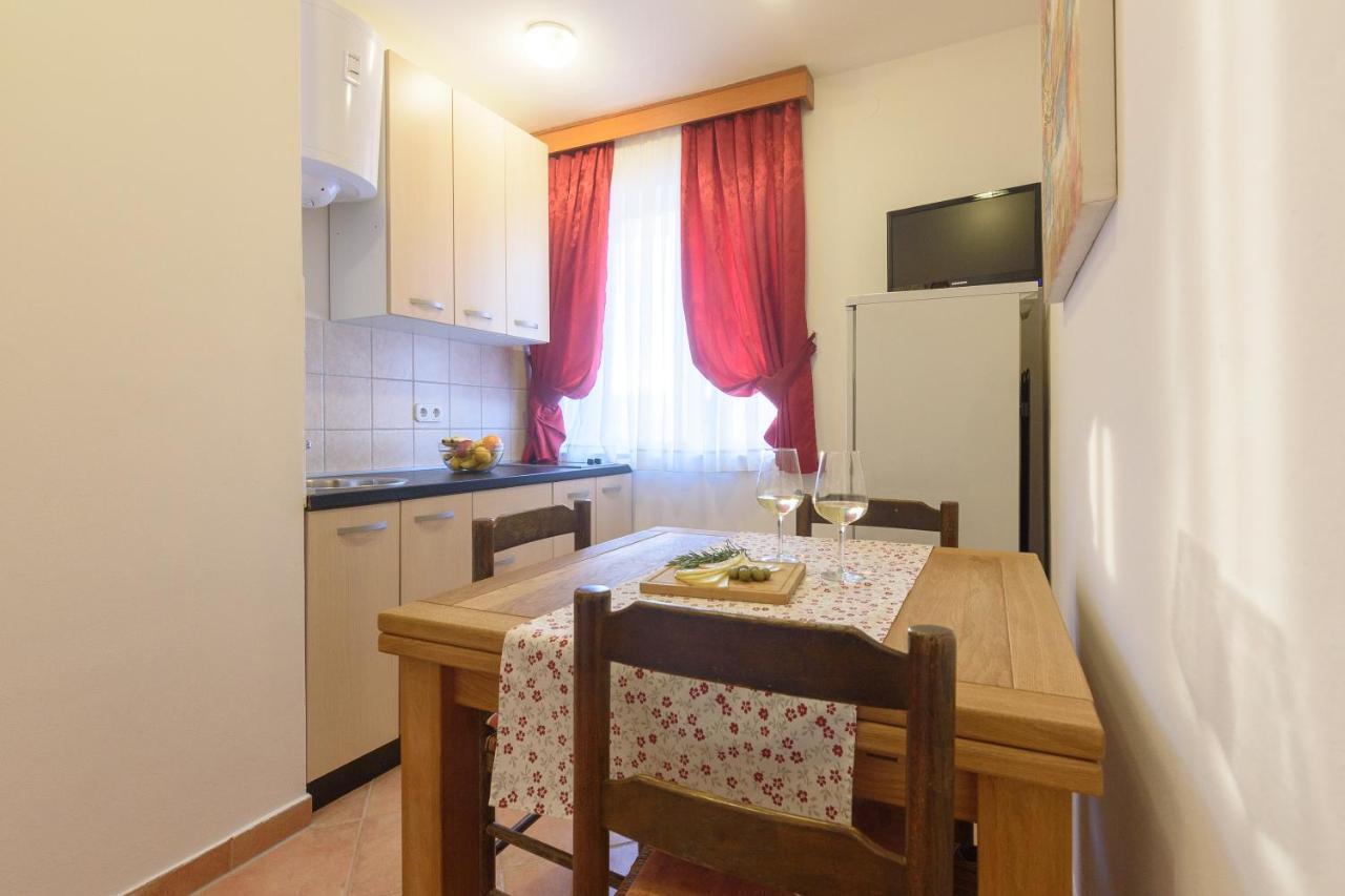 Apartmani "Jadran" Pag Town Dış mekan fotoğraf