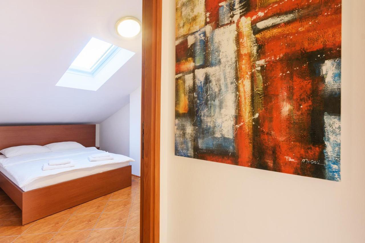 Apartmani "Jadran" Pag Town Dış mekan fotoğraf