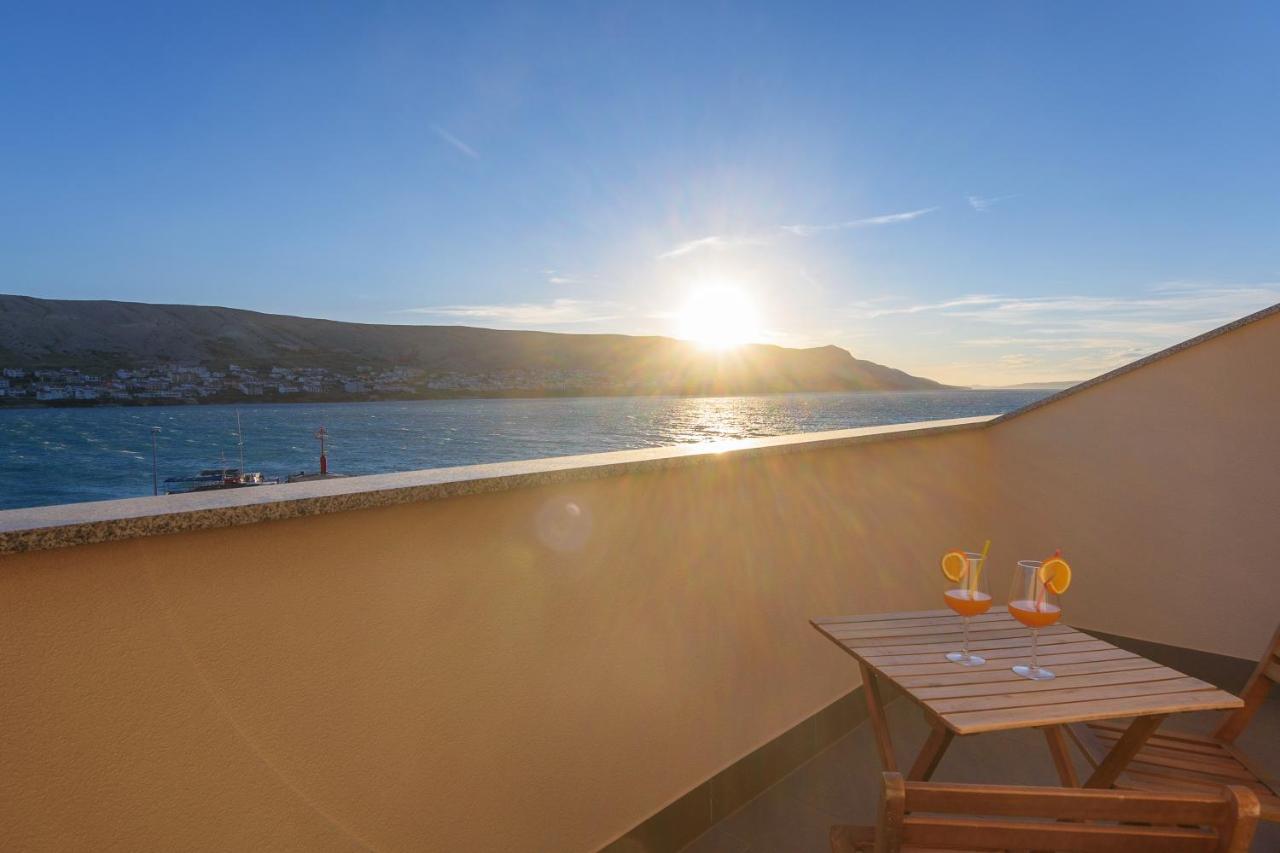 Apartmani "Jadran" Pag Town Dış mekan fotoğraf
