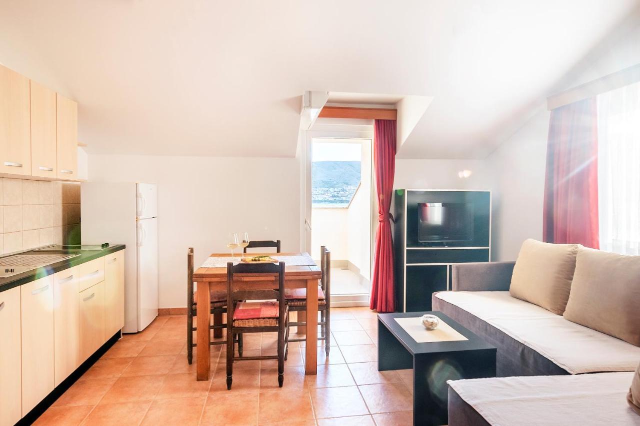 Apartmani "Jadran" Pag Town Dış mekan fotoğraf
